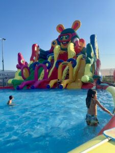 Love waterpark μεγάλη πισίνα 
