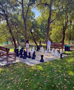 olympus forest park τεραστιο σκάκι