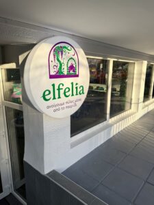 Elfelia messy play καλαμαρια