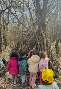 πεζοπορία με παιδιά στο δάσος θεσσαλονίκη