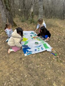 messy play στο δάσος θεσσαλονίκη