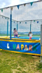 pony park τραμπολίνο