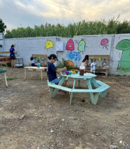 remote εύοσμος mud kitchen