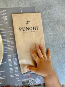 πιτσαρία funghi σταυρούπολη