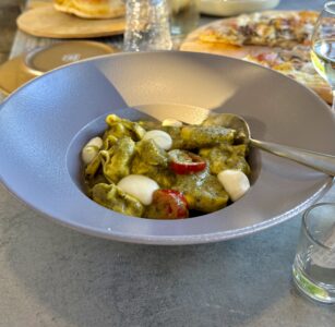 πιτσαρία funghi σταυρούπολη