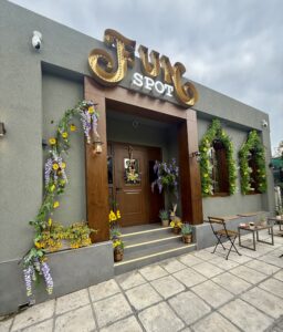 FUN SPOT ΠΟΛΙΧΝΗ